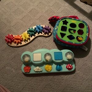 TOY BUNDLE • Melissa and Doug + B Toys